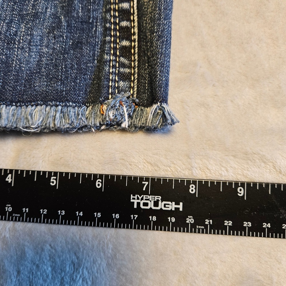 Rock Revival Gwen Capri Women's Raw Hem Flap Pocket Thick Stitch Denim Size 31 - Picture 8 of 11